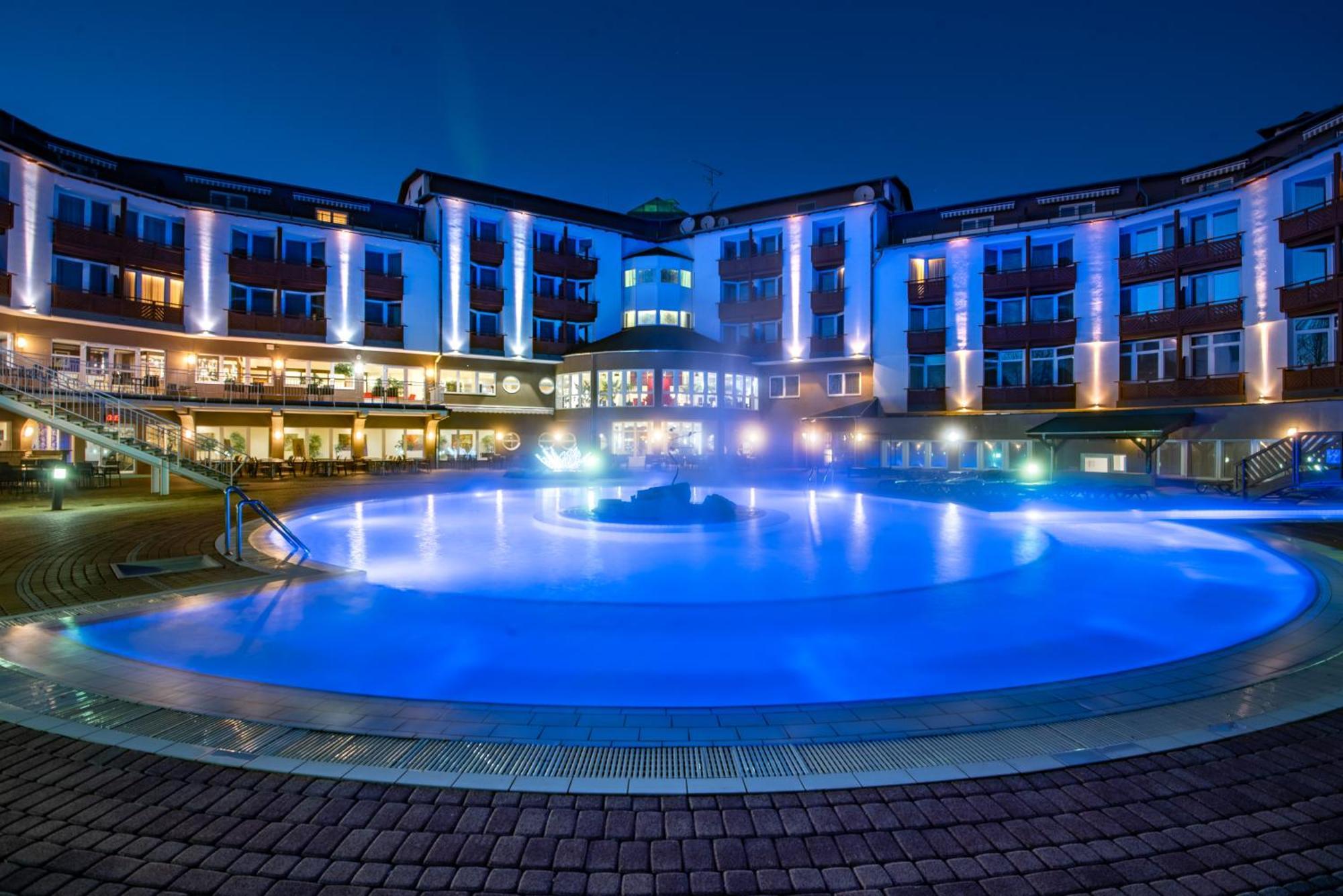 Lotus Therme Hotel&spa Hotel